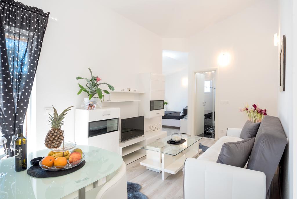 Apartment Antonio Baska Voda Ngoại thất bức ảnh